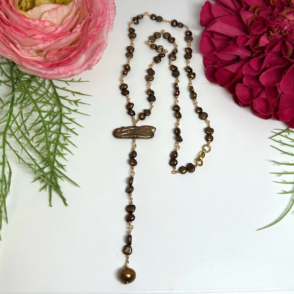 Newbiwa Chocolate Freshwater Pearl Beaded Necklace